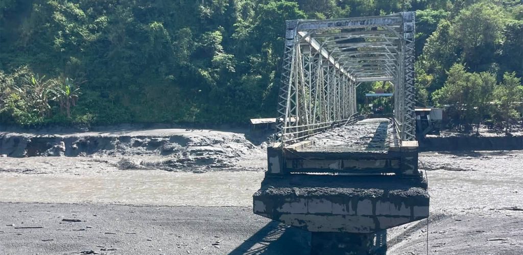 Bailey bridge preparations begin after Aarughat road link is lost